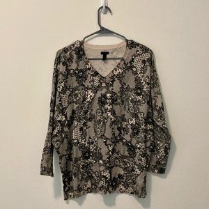 Soma long sleeve v-neck patterned shirt